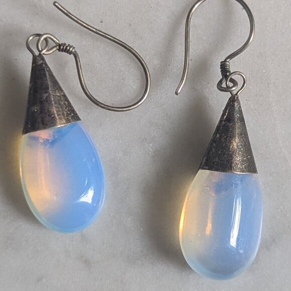 Moonstone Silver Teardrop Earrings Dangle Filigree Boho Art Deco Victorian Fairy - Picture 2 of 5